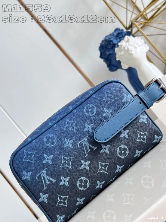 WIS KIT LOCKER DOPP bag-23*13*12CM LOUIS VUITTON 1229